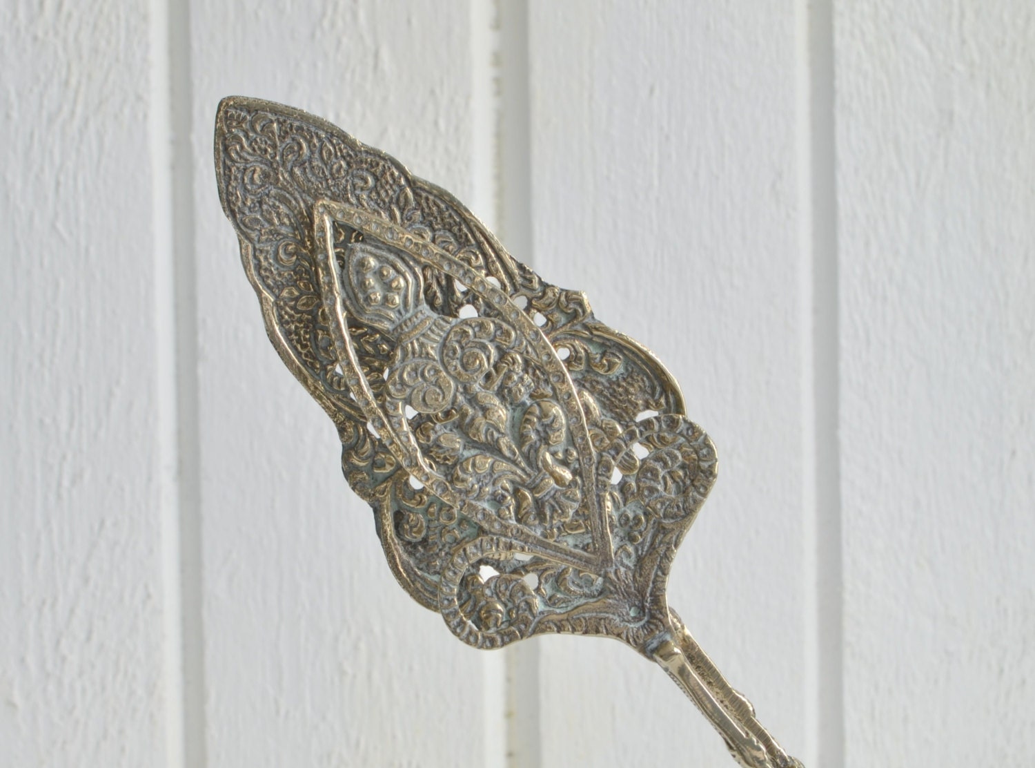 Ornate cookie , pastry and sandwich tongs, vintage italian large server