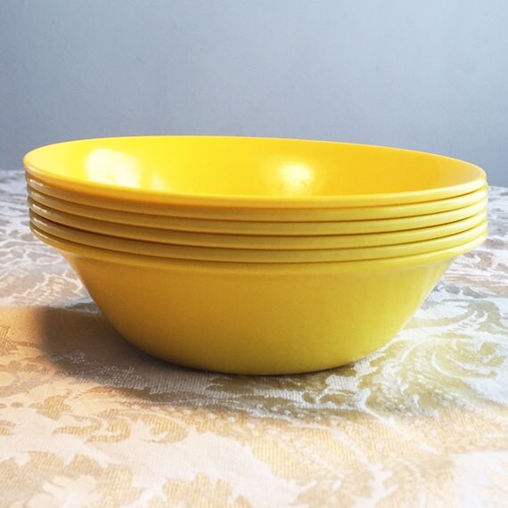 Texas Ware Vintage Melamine Dessert Bowls by vintagepoetic on Etsy