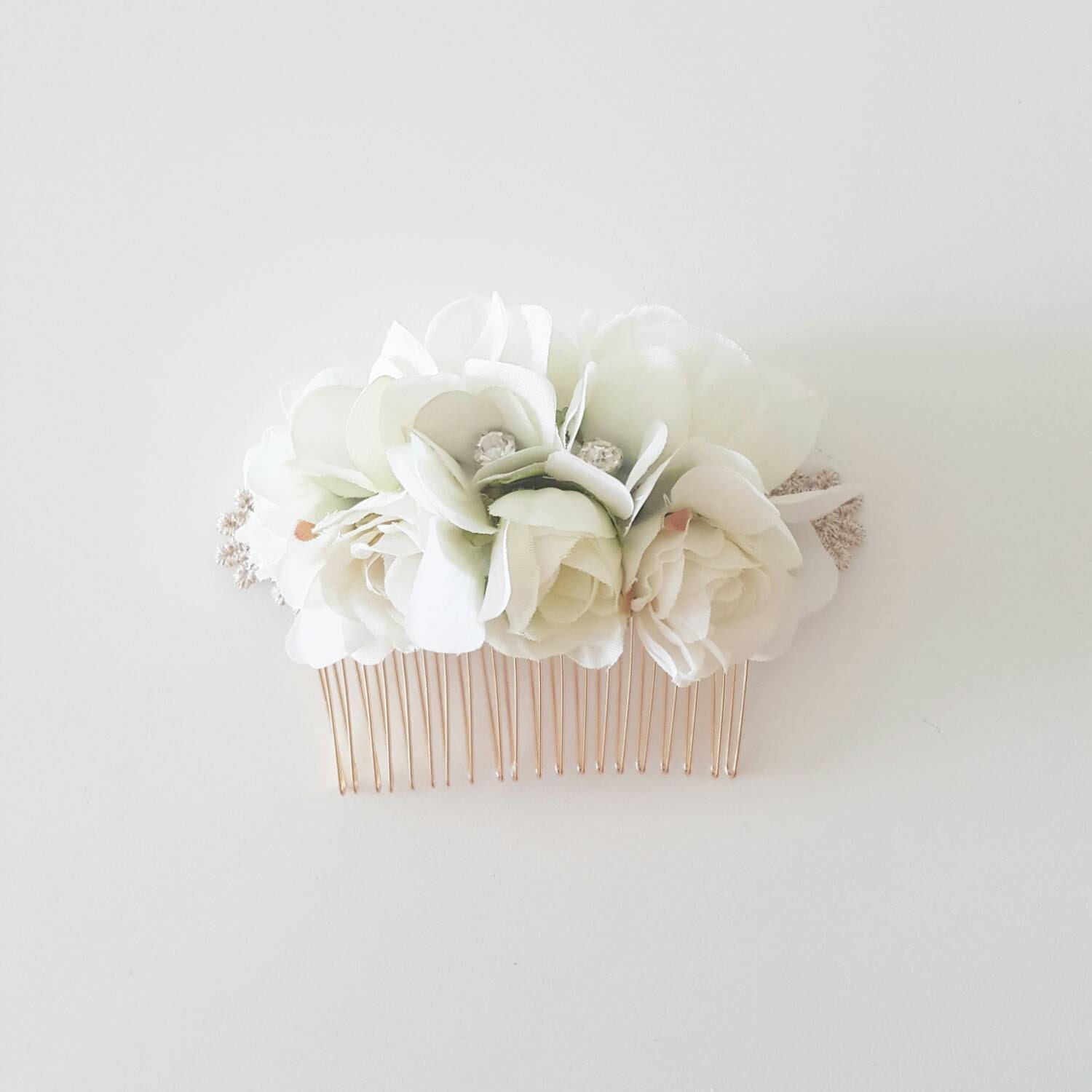 White Bridal Hair Comb Floral Hair Comb Silk flower