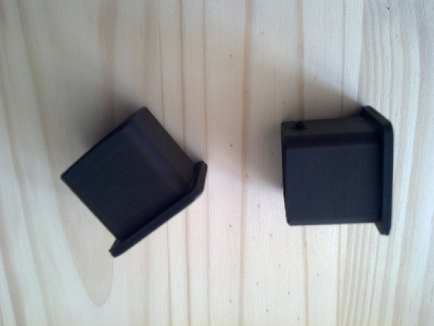 1PAIR Square Rod End Caps Iron Caps for 1 inch square rod