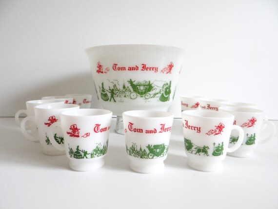Tom and Jerry Christmas Holiday Punch Bowl Set with 11 Footed