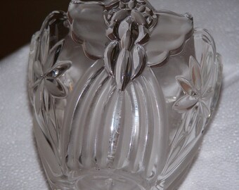 angel bowl, glass bowl, sugar bowl, trinket dish