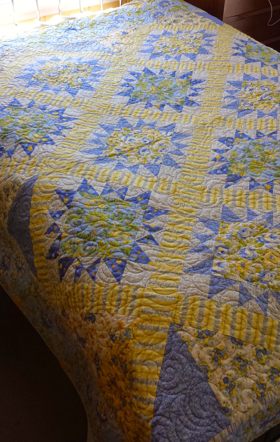 Queen Size Blue and Yellow Floral Quilt Traditional Blue and