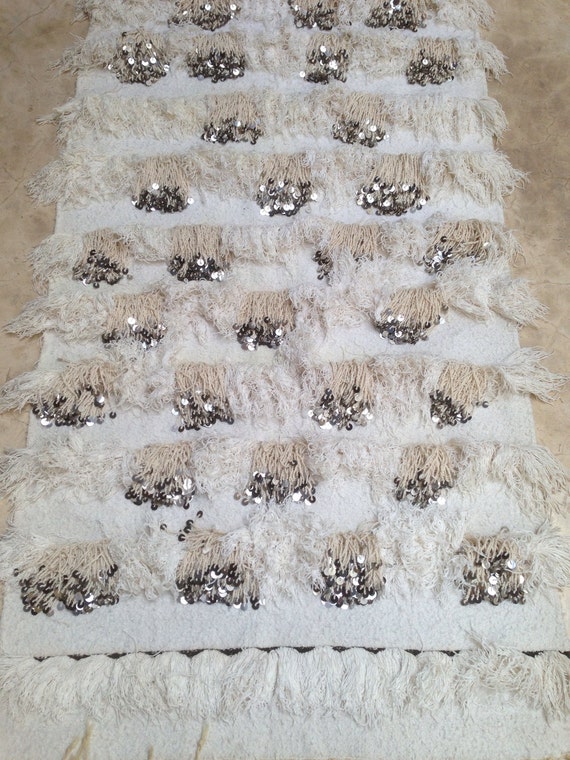 Vintage Moroccan rug/wedding blanket Handira by BazaarLiving