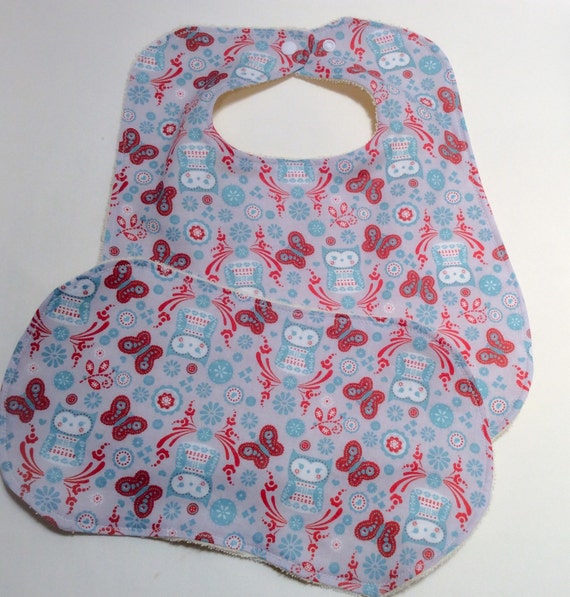 Items similar to Oversized Baby Bib and Burp Cloth Set Blue and Red
