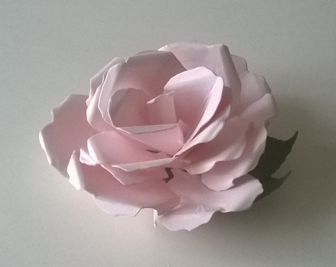 Pink Paper Flowers, Wedding Decor, Craft Projects, wedding centerpiece. Card Making