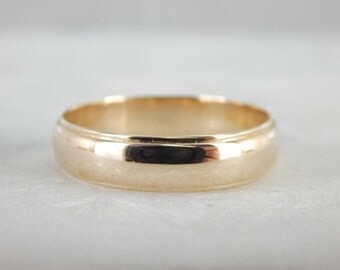 Vintage Gold Wedding Band With Simple Lines 7UV5AX-R