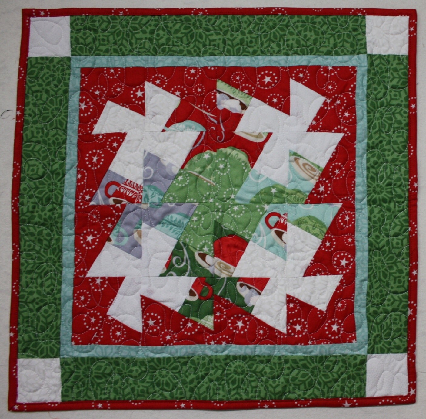 Christmas Table Runner Centerpiece In from the Cold by Moda