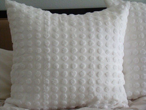 White Large Coin Tufted Chenille Euro Sham for 26 Pillow