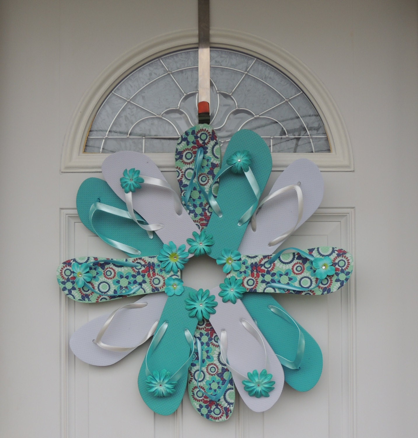 Handmade Flip Flop Wreath Door Wall Decor