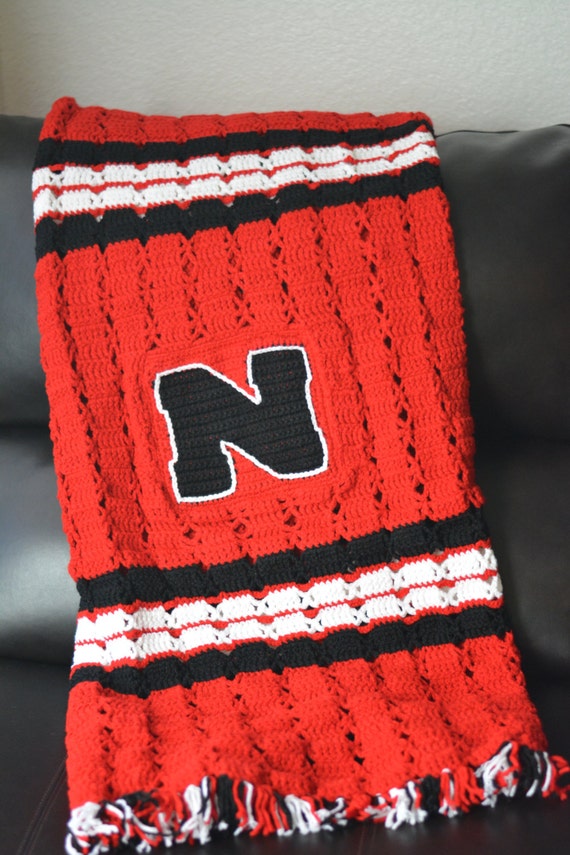 Items similar to Nebraska Huskers Crochet Afghan Blanket College ...