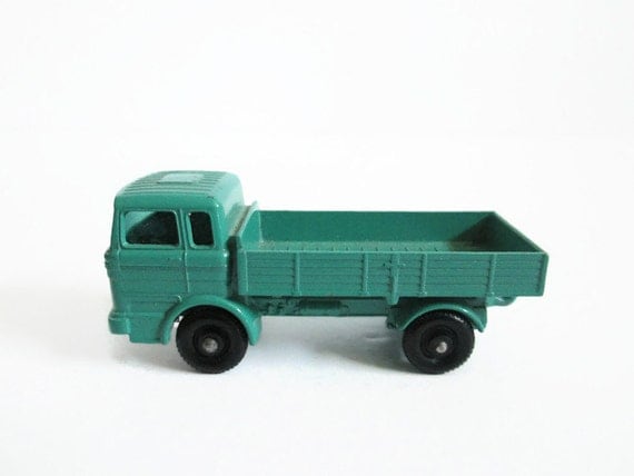 matchbox mercedes truck