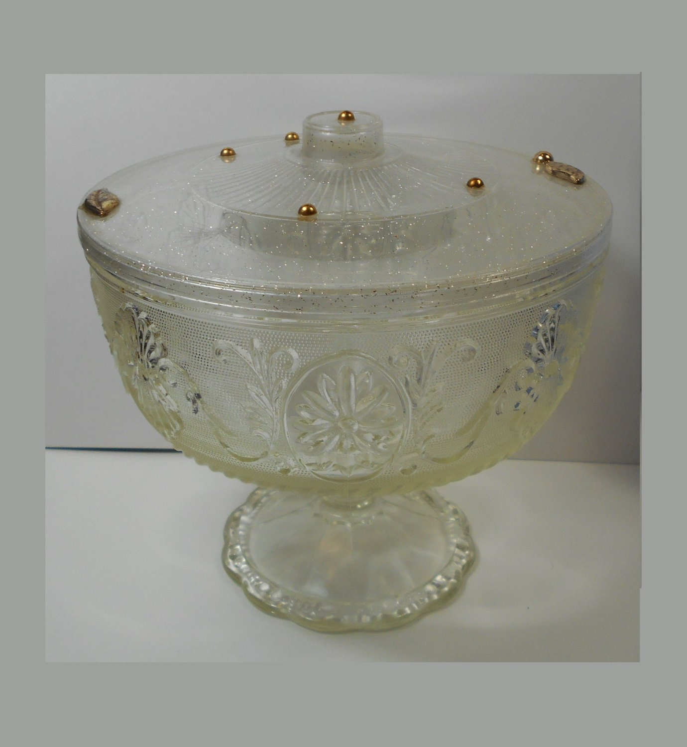 Large Clear Glass Candy Dish With Plastic Sparkly Lid