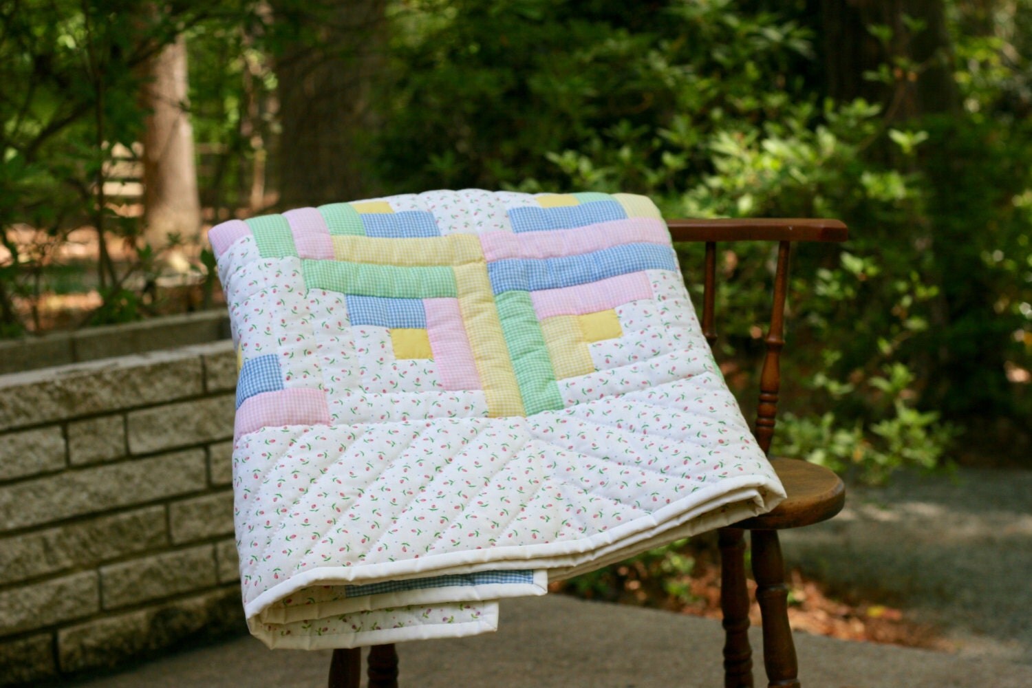 Vintage Handmade Baby Girl Quilt / Handmade by theretrobeehive