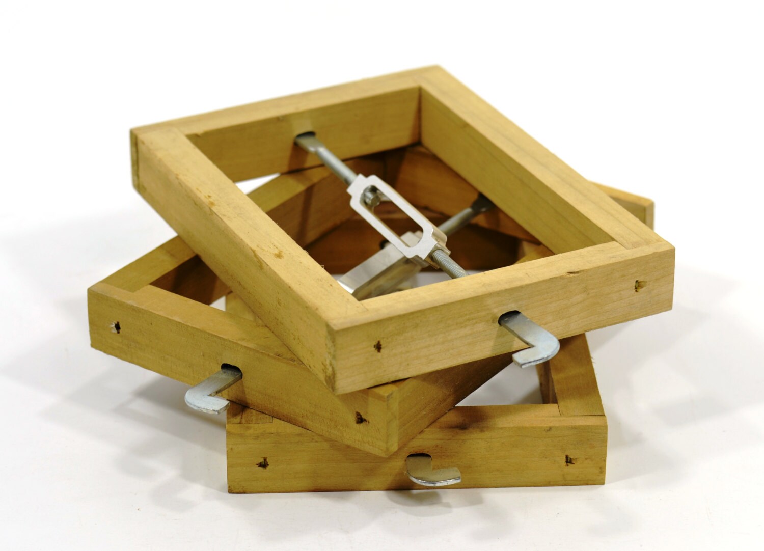 3 Headboard / Footboard Hook Rails / Connectors for displaying