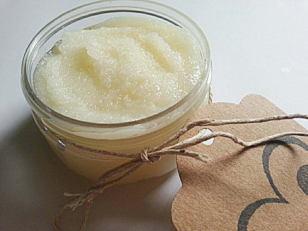 Natural lip scrub sugar lip scrub natural by BareMamaSkincare