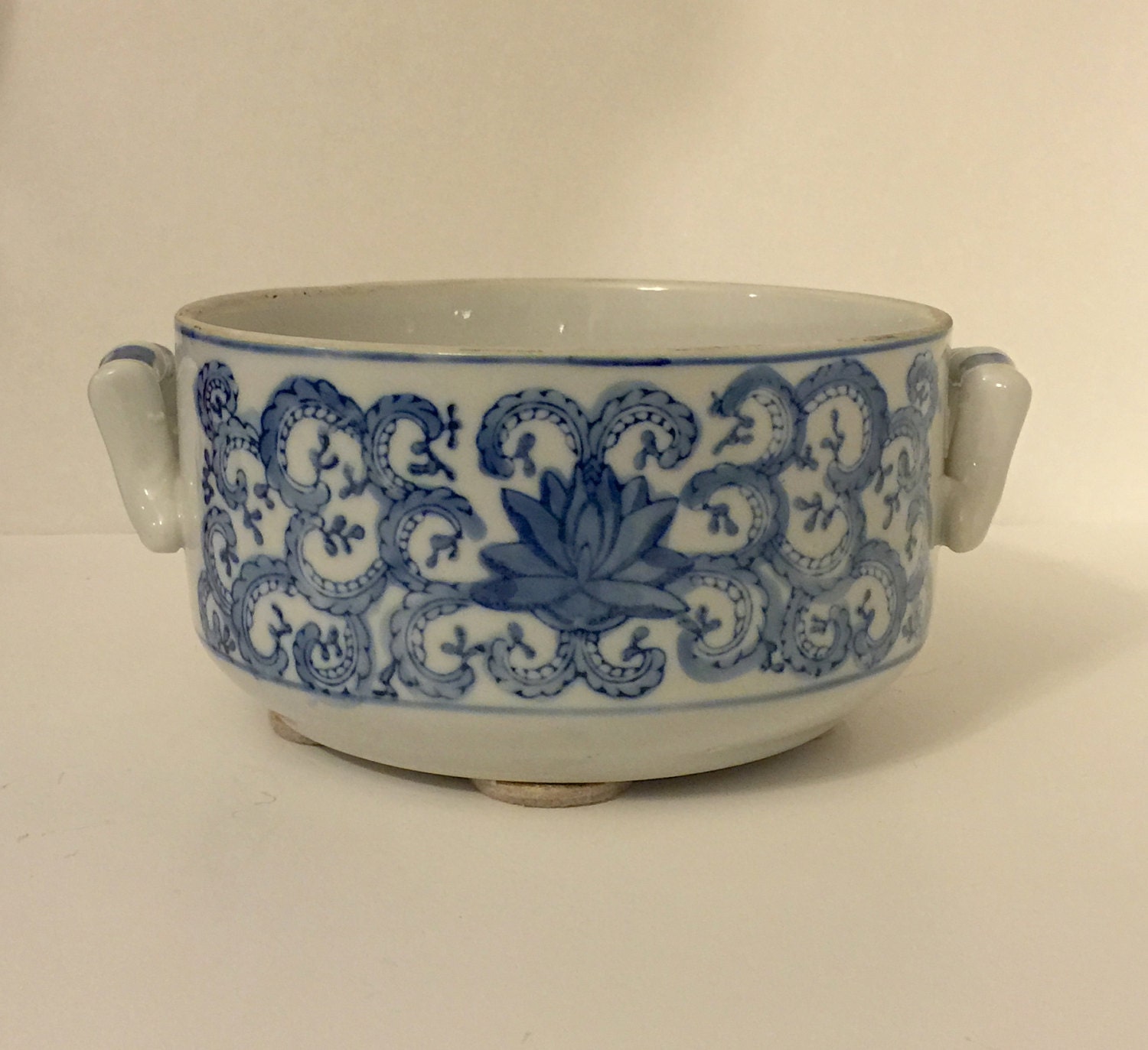Vintage Oriental Serving Porcelain Bowl Haute Juice