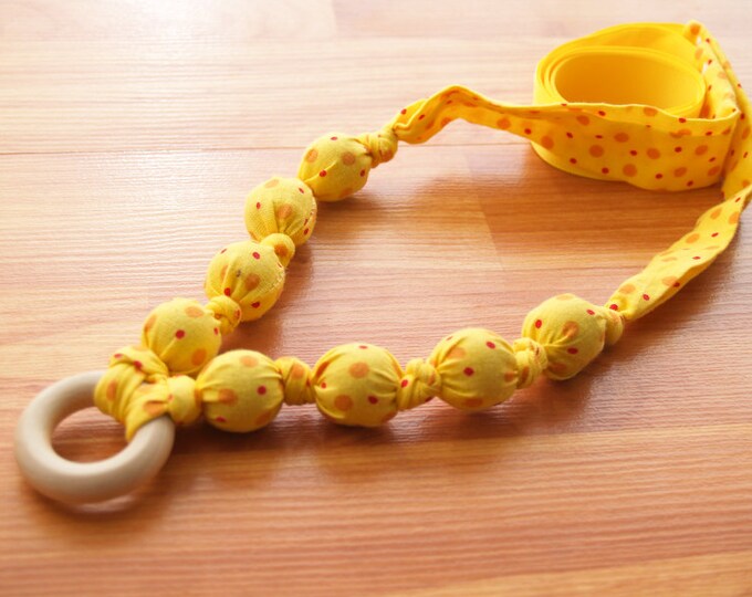 Breastfeeding nursing Necklace, Teething Necklace, Babywearing Necklace, Fabric Necklace - Single Ring - Yellow Polka Dot