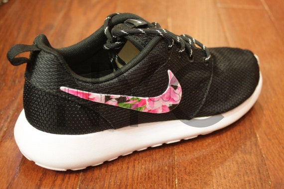 nike roshe run flower nike roshe run flower