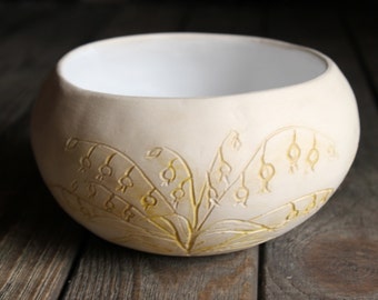 Vases Ceramic vases ceramic vase White ceramic vase Handmade home decor ornament Pottery Vase Dry Flower Vase gift for mother 17.8 oz