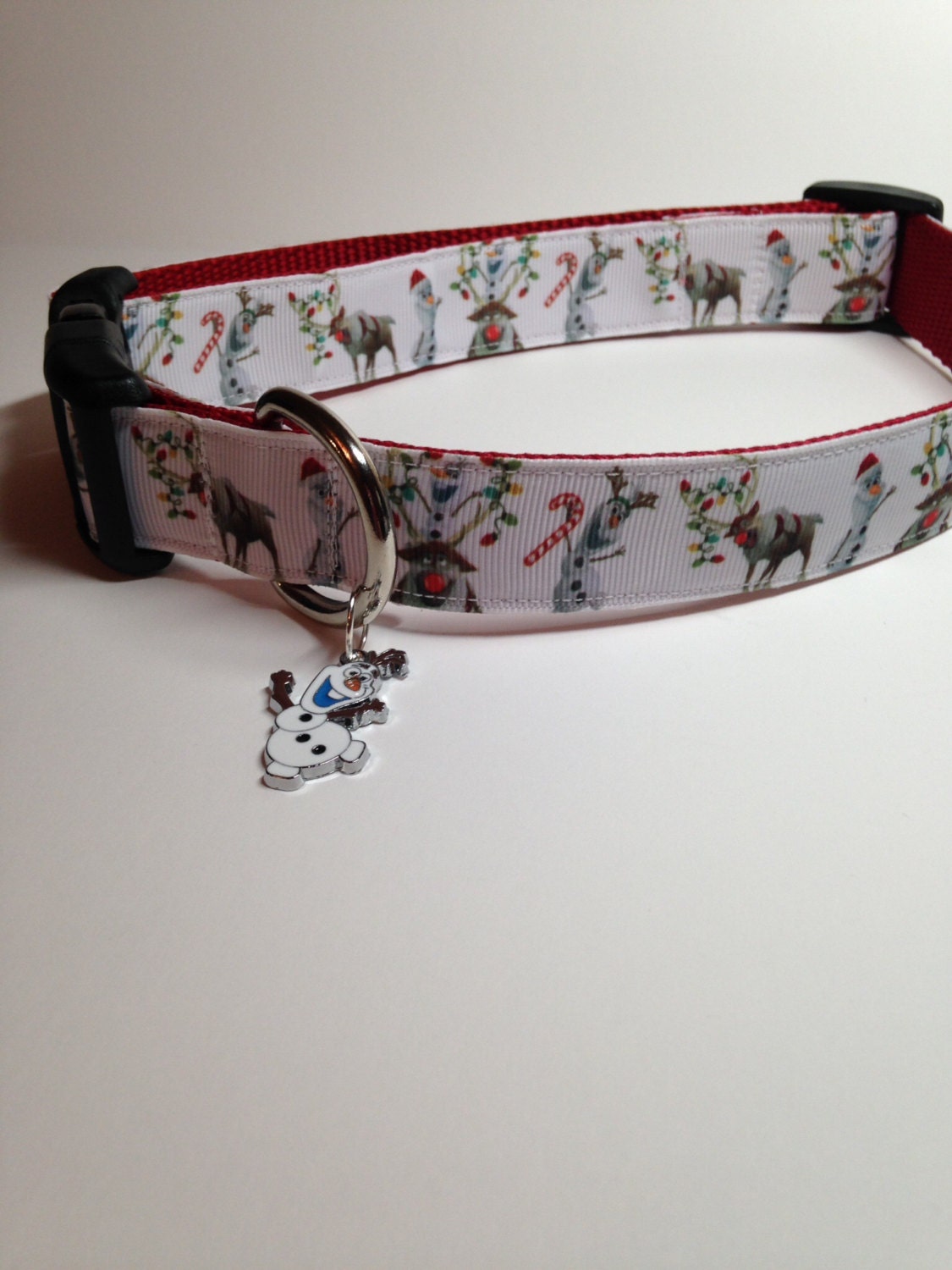 Disney's Frozen Olaf and Sven Dog Collar by ribbonswithstyle