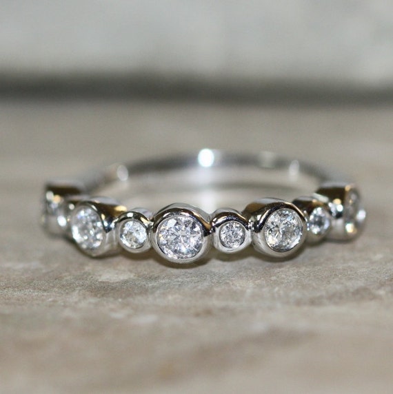 Bubble Diamond Wedding Ring Band Round Brilliant Diamonds in