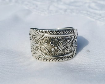 Beautiful Antique Sterling Silverware Ring