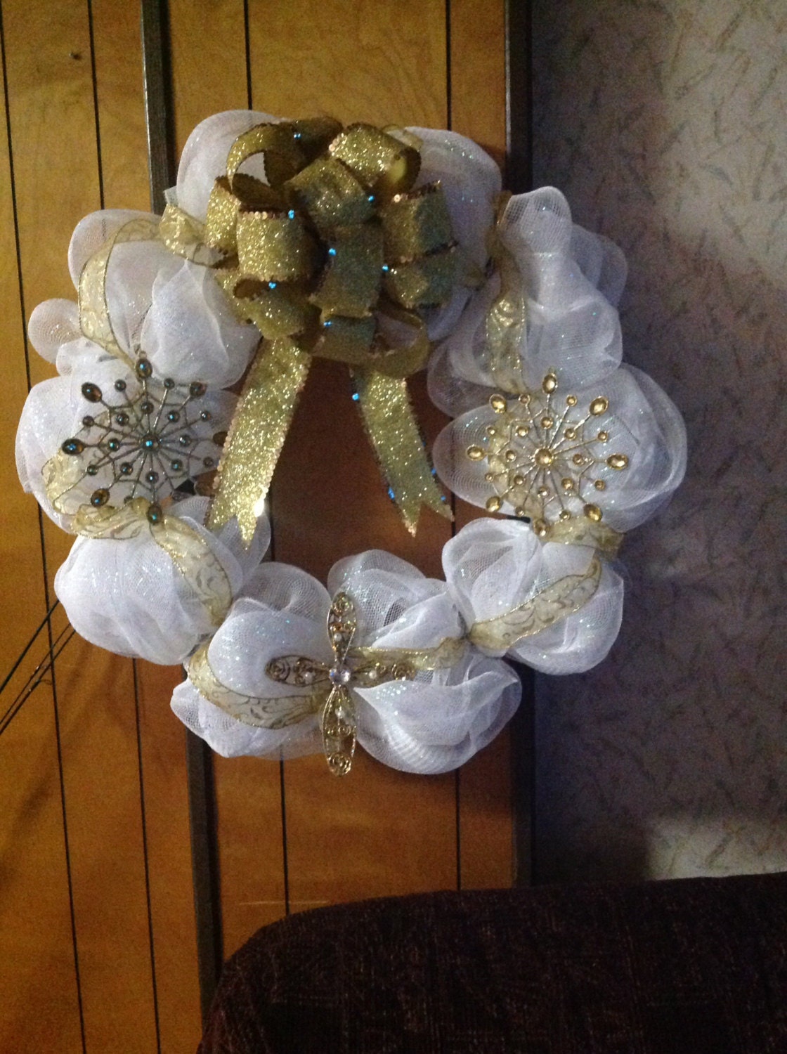 Beautiful made to order mesh wreaths for any occasion. Made to order based on your needs/ requests.