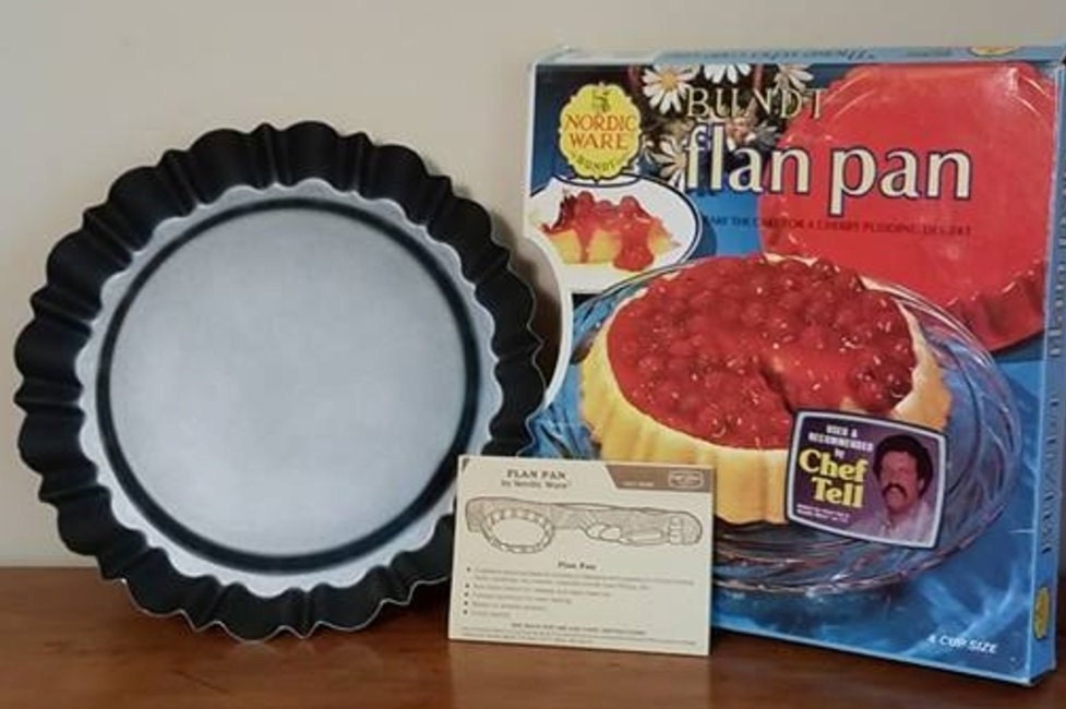 Nordic Ware Bundt Flan Pan Vintage in box never by TashasVintage