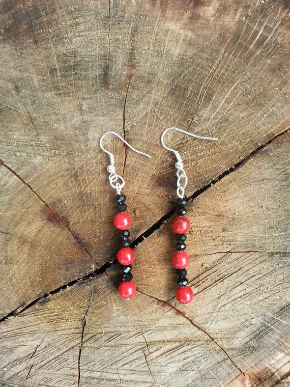 Red Turquoise Dangle Beaded Earrings with by YaYaHippieEmporium