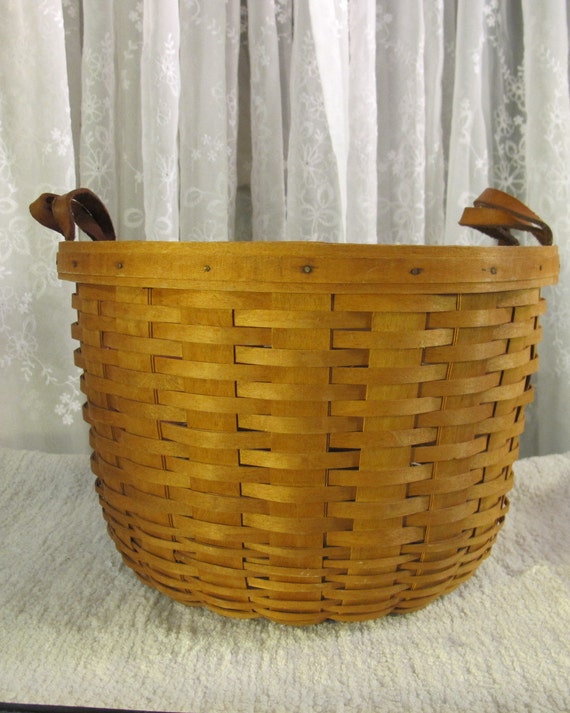 Vintage 1992 Longaberger large round signed by AcquisitionsByBeth