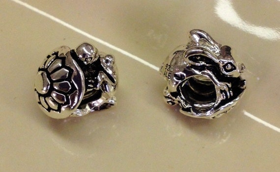 925 Sterling Silver Tortoise (turtle) and Hare (bunny rabbit) european type charm with the large hole. Free shipping.