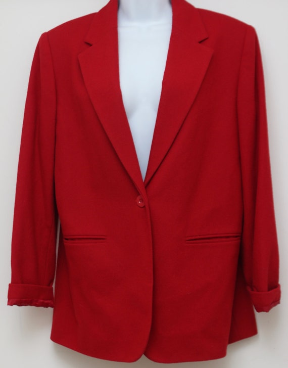 80's Vintage REQUIREMENTS RED 100% WOOL