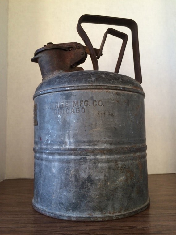 Vintage Oil Can Farm Tractor Fuel Can JustRite by TizaVintage