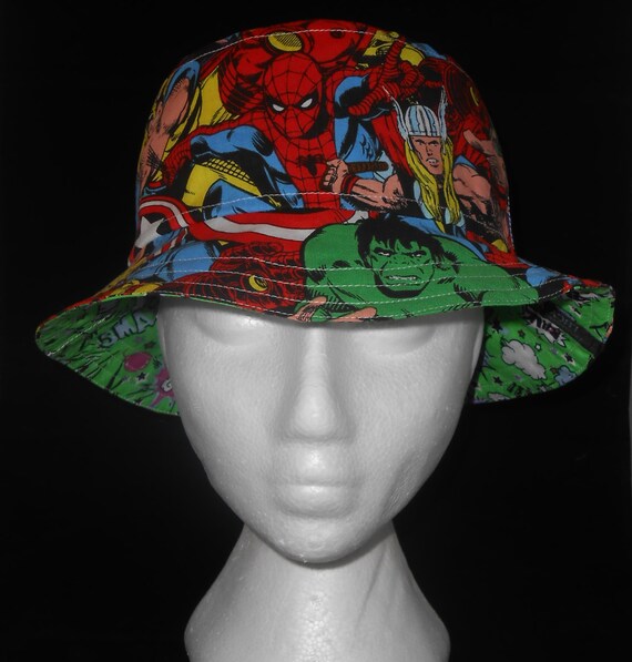 Adult's Fully Reversible Sun Hat / Bucket Hat Marvel