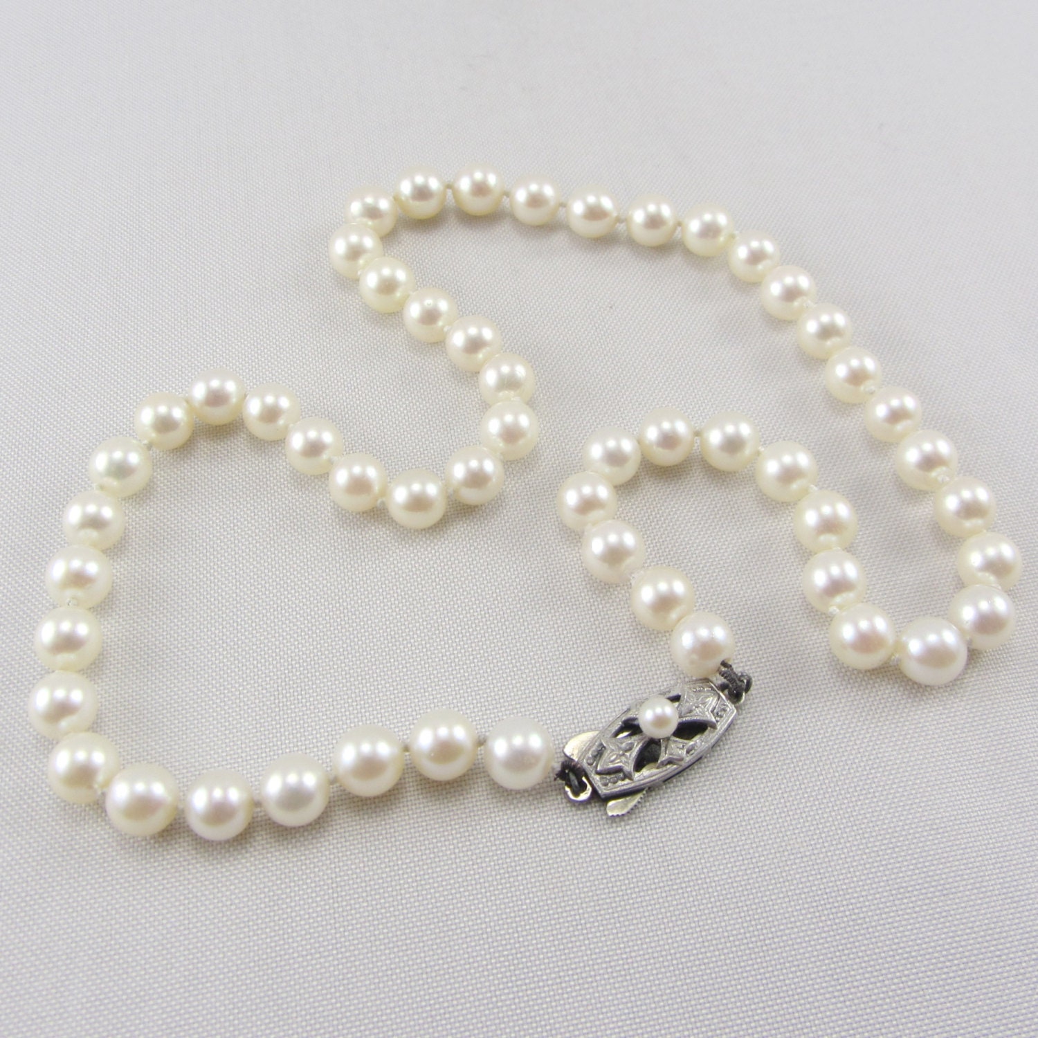 RESERVED LISTING Vintage Mikimoto Pearl Necklace with