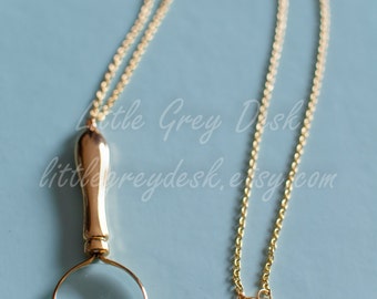 Mini Magnifying Glass Necklace, magnifying pendant, magnifying glass charm, gold magnifying glass, charm necklace, magnifying necklace