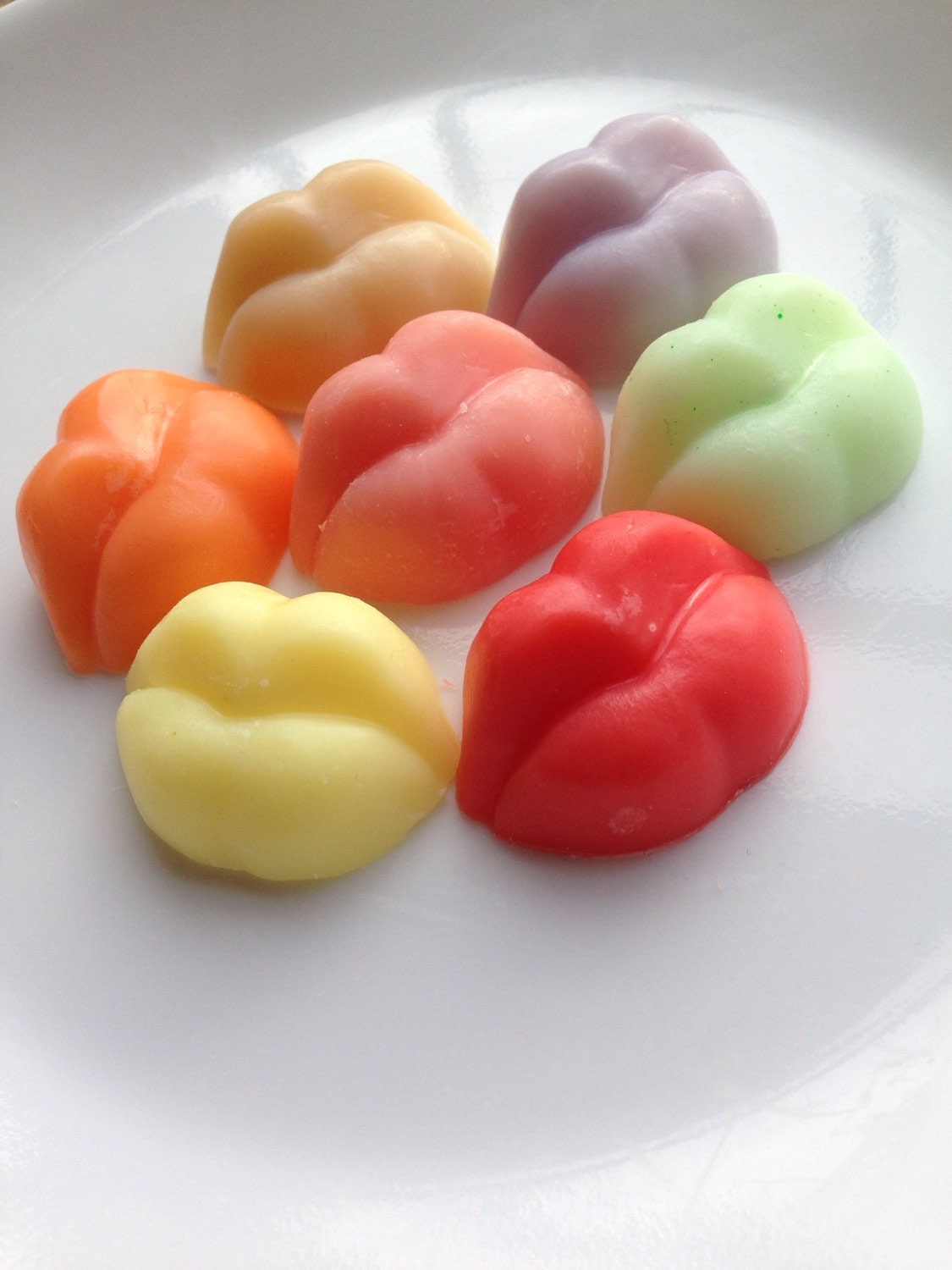 Create Your Own Scented Soy Wax Melts by MySweetHeat on Etsy