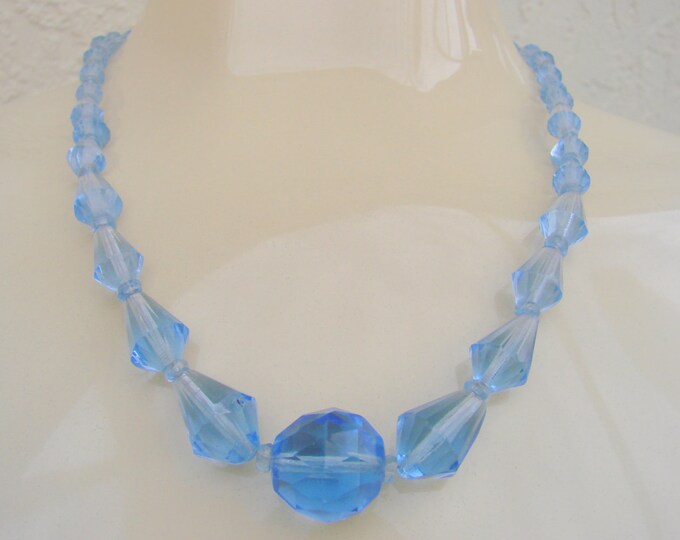 Blue Crystal Glass Bead Necklace / Mid Century / Graduated Beads / Bridal / Wedding / Vintage Jewelry / Jewellery