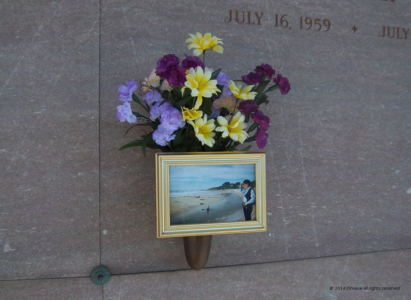 Personalize your loved one's cemetery grave monument