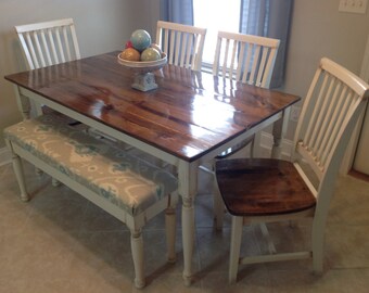 Distressed Farmhouse Table and Chairs w/ Turned legs. Antique Finish