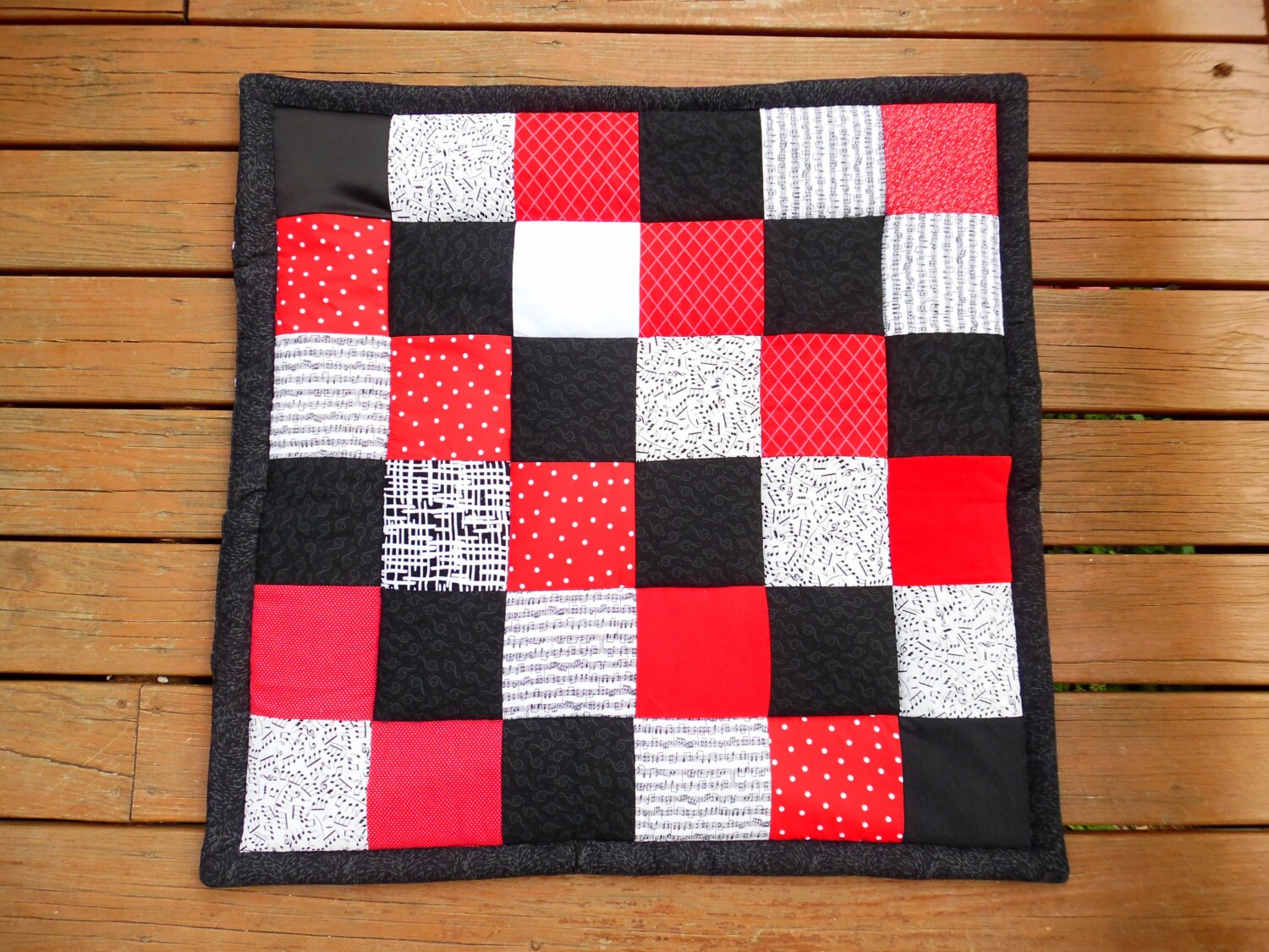 Baby quilt blanketblack white red by BabyTummyTimeQuilts on Etsy