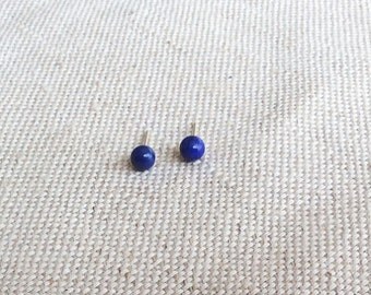 Lapis Lazuli Stud Earrings, Lapis Lazuli Earring Stud 4mm, Tiny Blue Stud Earrings, Lapis Lazuli Earrings, Lapis Lazuli Jewelry, GSE20