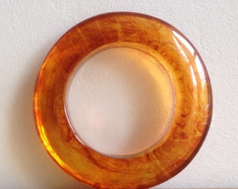 Bakelite - Stunning vintage Saturn Bangle in Swirled Tortoiseshell - Hot Water tested