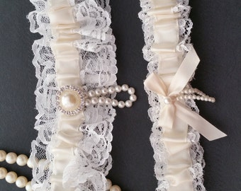 White lace garter set, Ivory satin, Pearl Rhinestone Button, Wedding garter, Bridal garter, Prom garter, Garter set, Custom garter