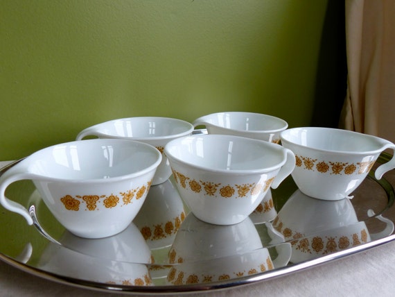 corelle brown flowers
