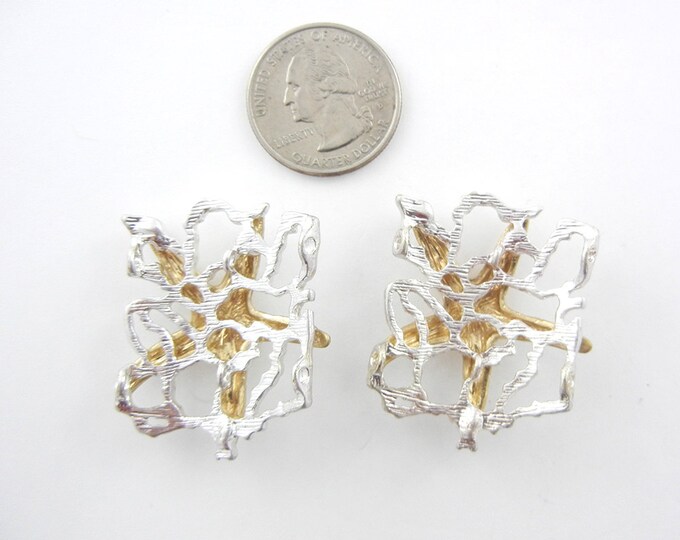 Pair of Two-tone Marine Starfish Slide Charms with Tiny Acrylic Coral Cabochons