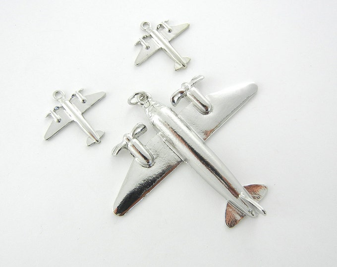 Set of Airplane Pendant and Matching Charms Silver-tone