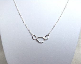 Three Interlocking Links Necklace, Large Link Necklace, Bridal Jewelry,
