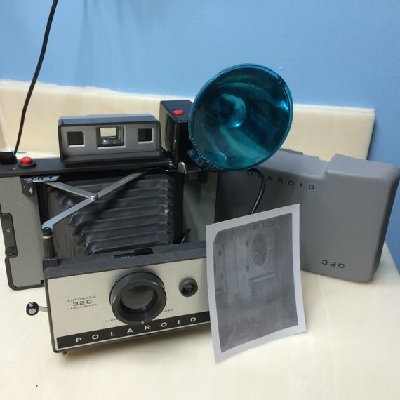 Working Modded Polaroid 320 automatic Land Camera tested